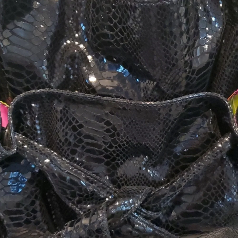 NWOT PERLINA BLACK SNAKESKIN EMBOSSED Hobo Bag w/Bow Sash